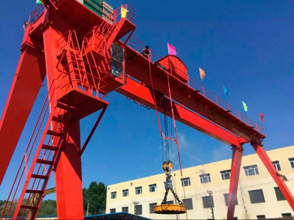 影響門(mén)式起重機(jī)的工作效率因素有哪些？